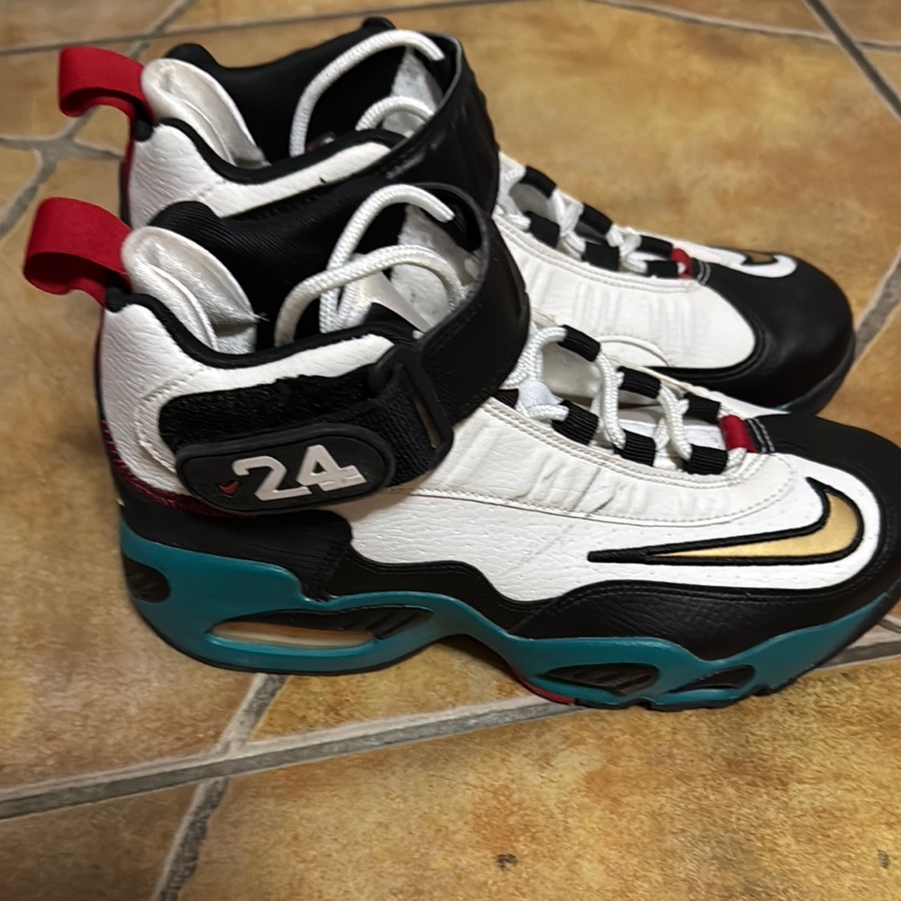 Nike Air Griffey Max 1 Sneakers - Black, White, Teal